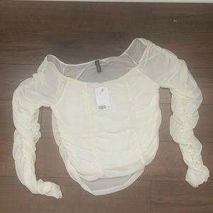 Long sleeve crop top